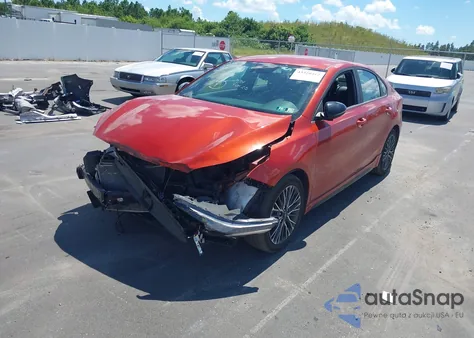 2024 Kia Forte Gt-Line из США, поврежденный, VIN 3KPF54AD4RE690585